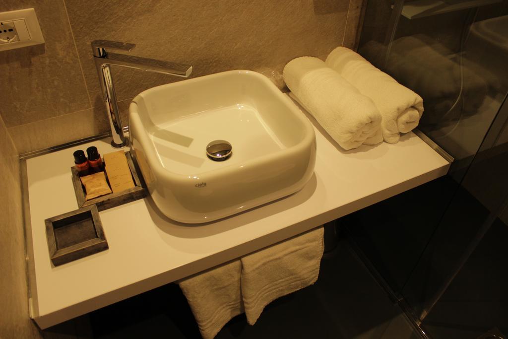 Residenza Monfy Hotel Rome Ruang foto
