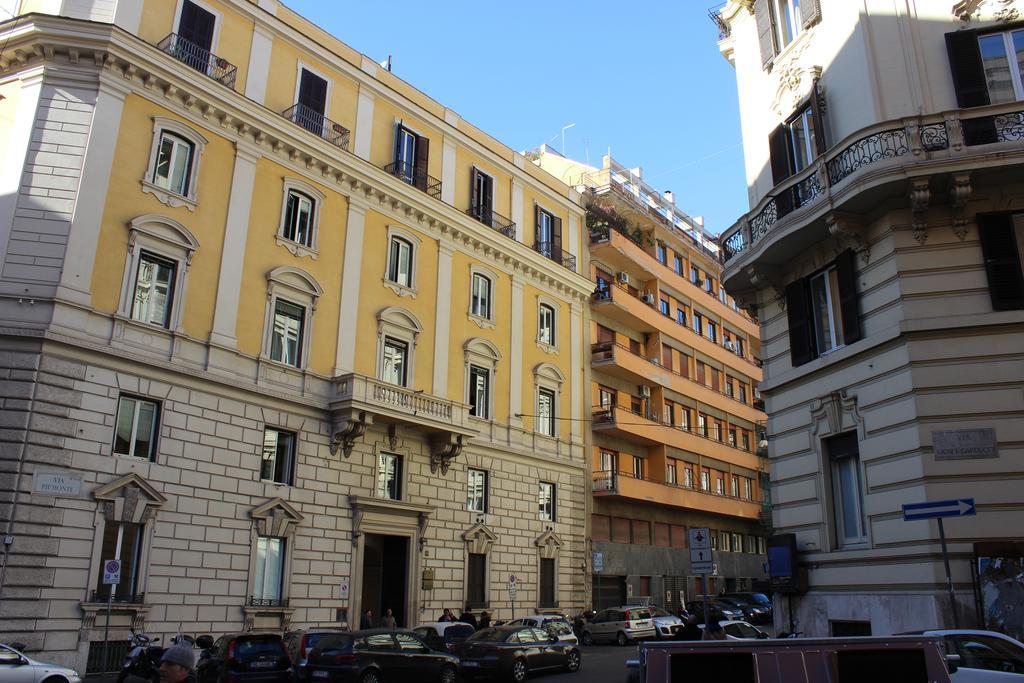 Residenza Monfy Hotel Rome Bagian luar foto
