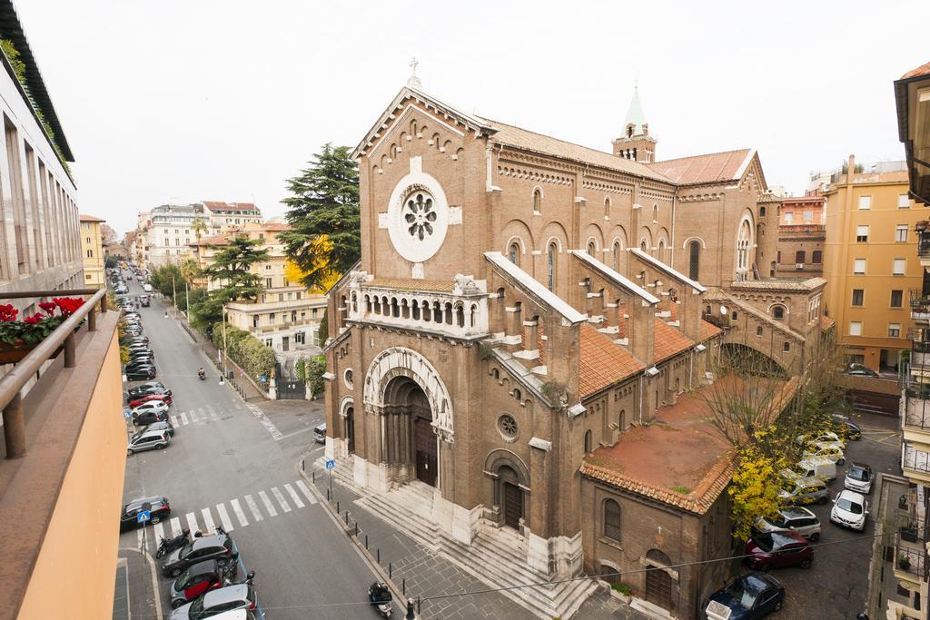 Residenza Monfy Hotel Rome Bagian luar foto