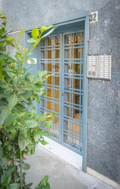 Residenza Monfy Hotel Rome Bagian luar foto